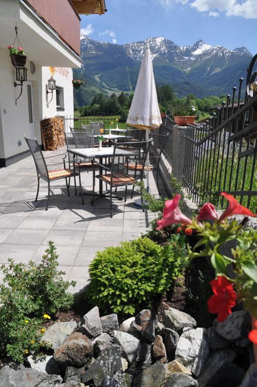 Apart Hotel Sonnhof Ladis Buitenkant foto