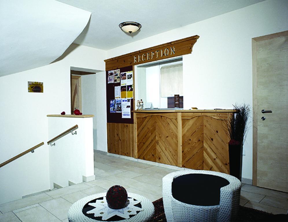 Apart Hotel Sonnhof Ladis Buitenkant foto