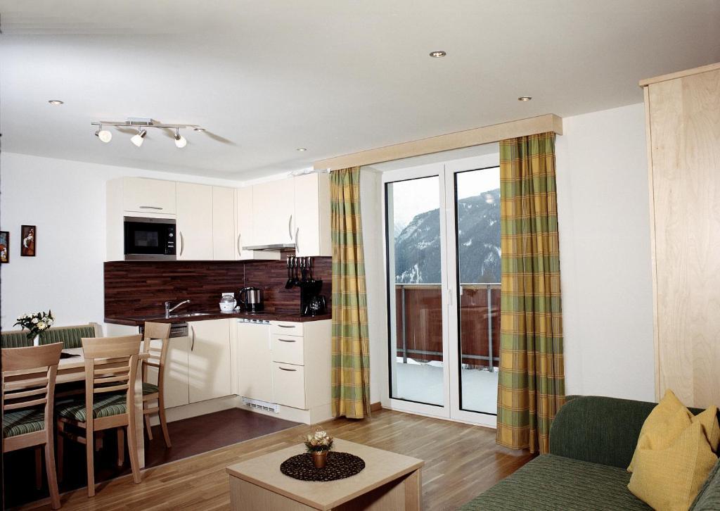 Apart Hotel Sonnhof Ladis Buitenkant foto