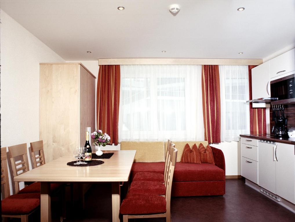 Apart Hotel Sonnhof Ladis Kamer foto